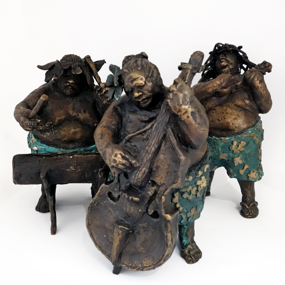 Hawaiian bronze sculptures by artist Matt Gauldie at Parnell Gallery NZ