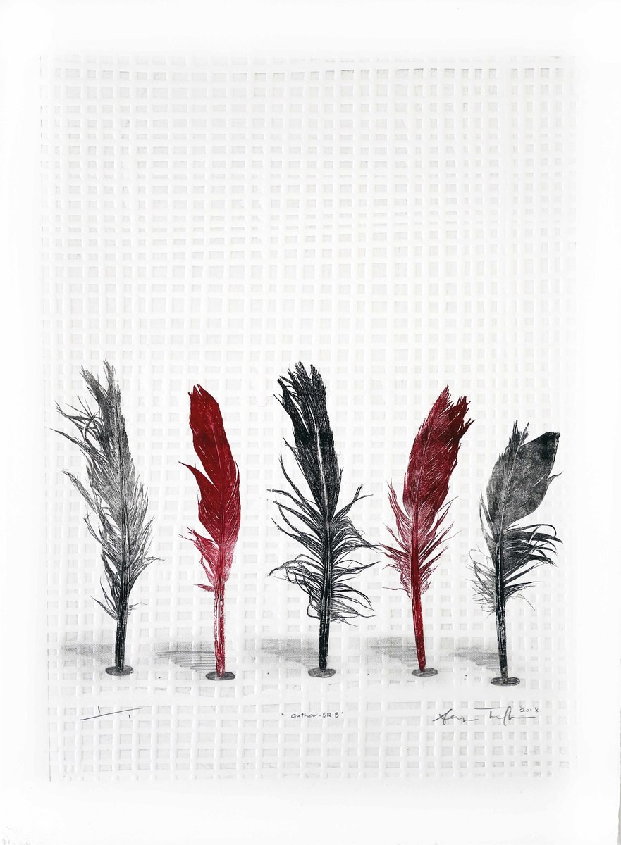 Gather 5 Red Black